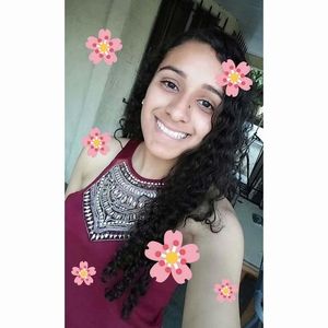 Meet your Posher, Daniela